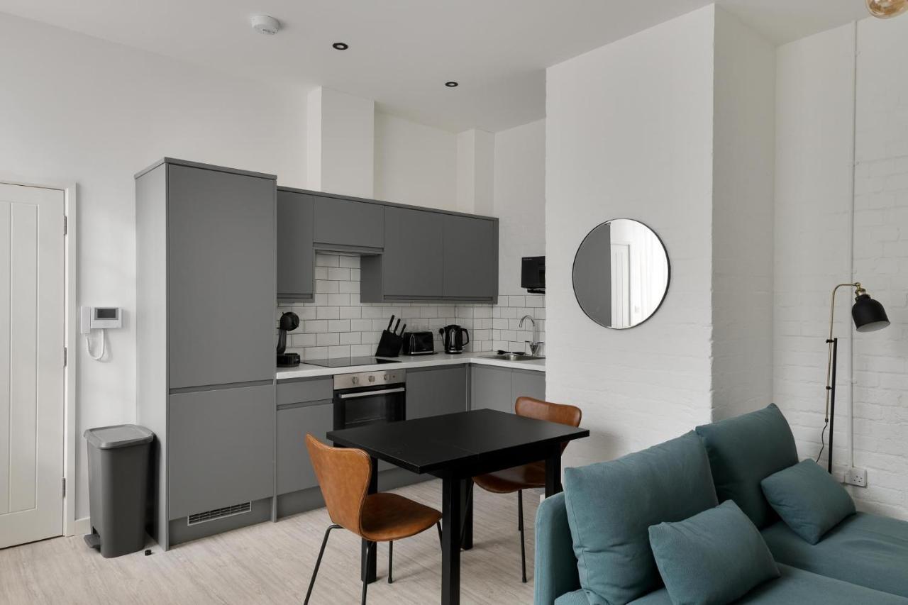 One Five Six - Unique Apartments Birmingham Extérieur photo
