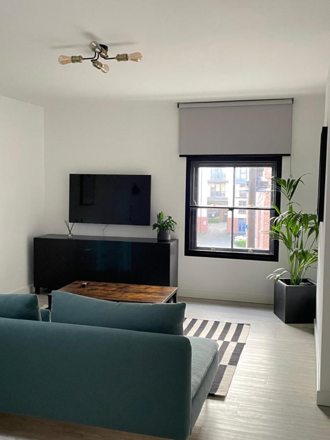 One Five Six - Unique Apartments Birmingham Extérieur photo