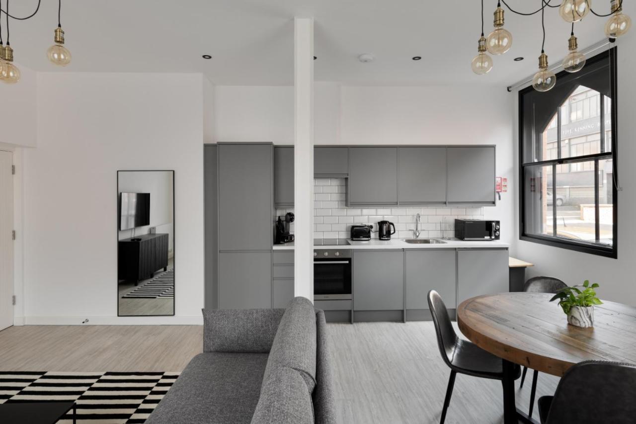 One Five Six - Unique Apartments Birmingham Extérieur photo