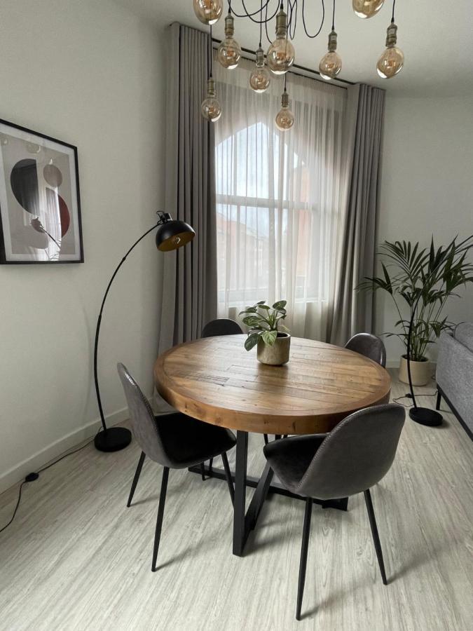 One Five Six - Unique Apartments Birmingham Extérieur photo