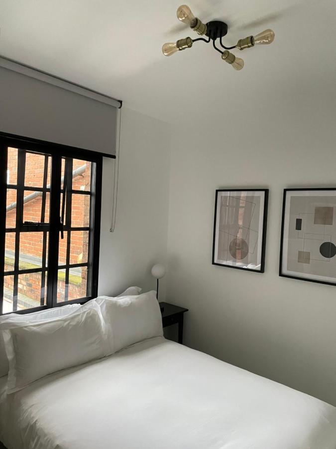 One Five Six - Unique Apartments Birmingham Extérieur photo